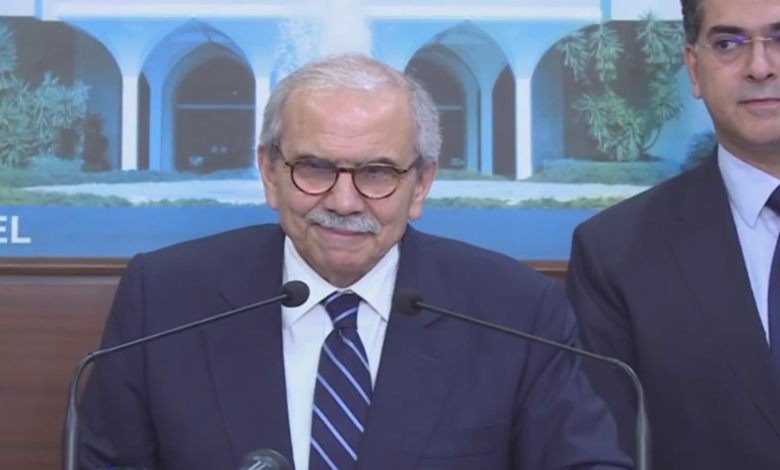 الحكومة اللبنانية تكلف الجيش بحصر السلاح في يد الدولة