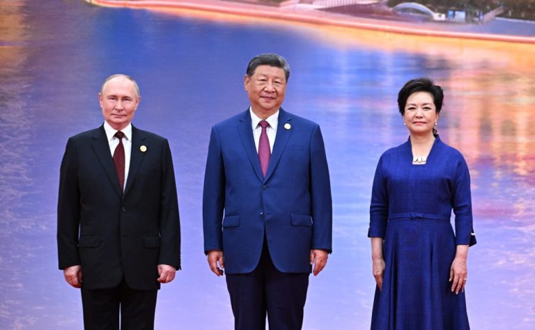 قمة شنغهاي.. «شي جين بينج» يستقبل «بوتين» في الصين