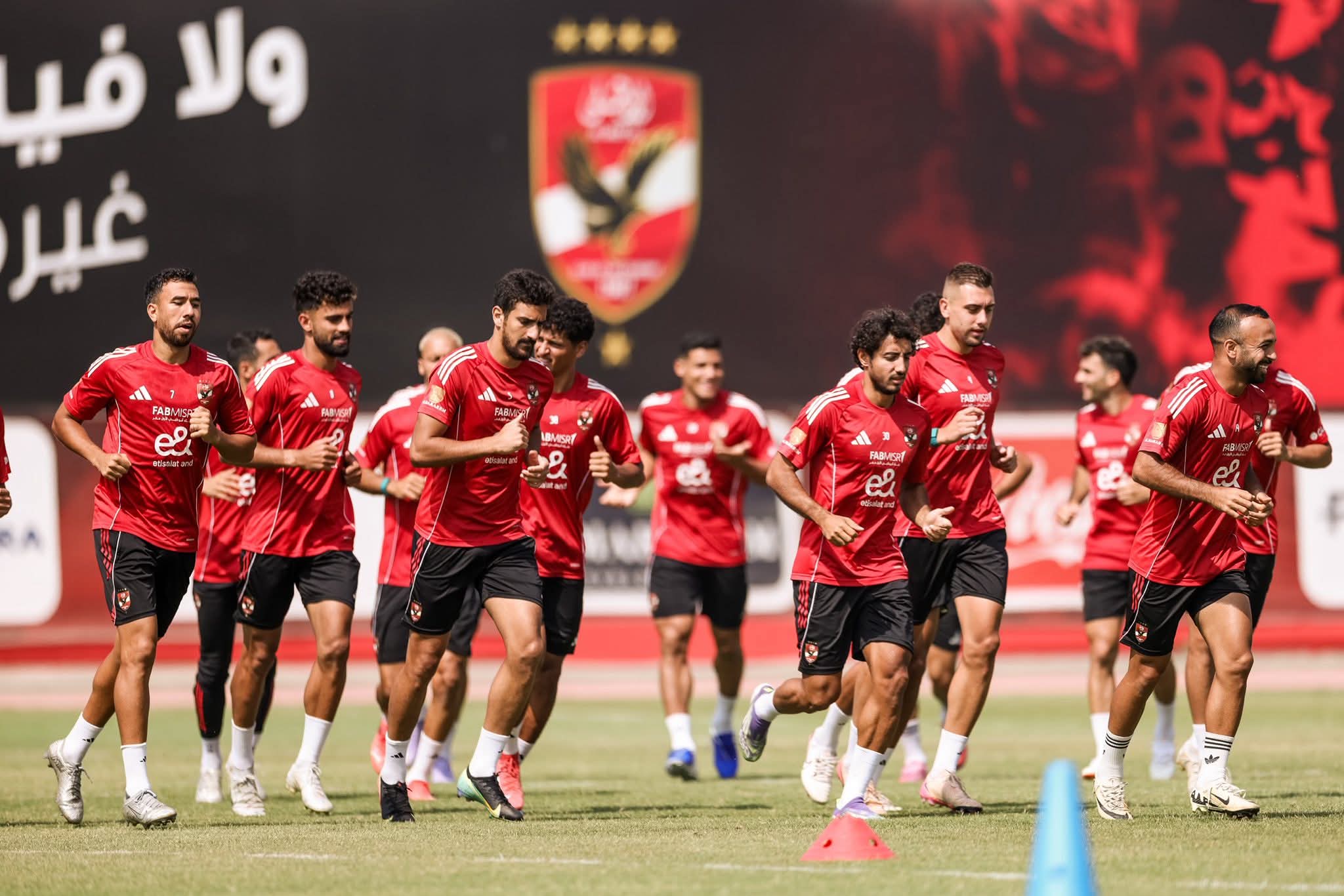 9 لاعبين خارج قائمة الأهلي لمواجهة غزل المحلة بالدوري
