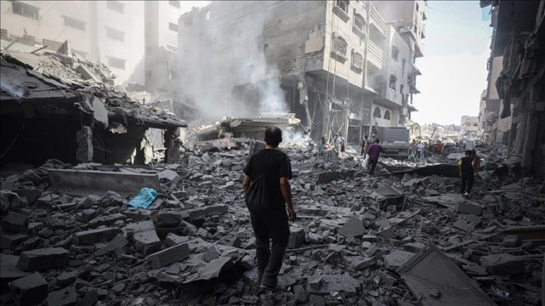 وزارة الصحة بغزة: 61 شهيداً و363 مصاباً في 24 ساعة