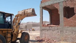 محافظ المنيا: إزالة 518 حالة تعدٍ على الأراضي وأملاك الدولة