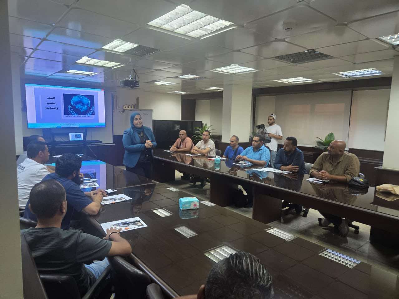 النقل تطلق برنامجًا مجانيًا لتأهيل سائقي الشاحنات والتريلات