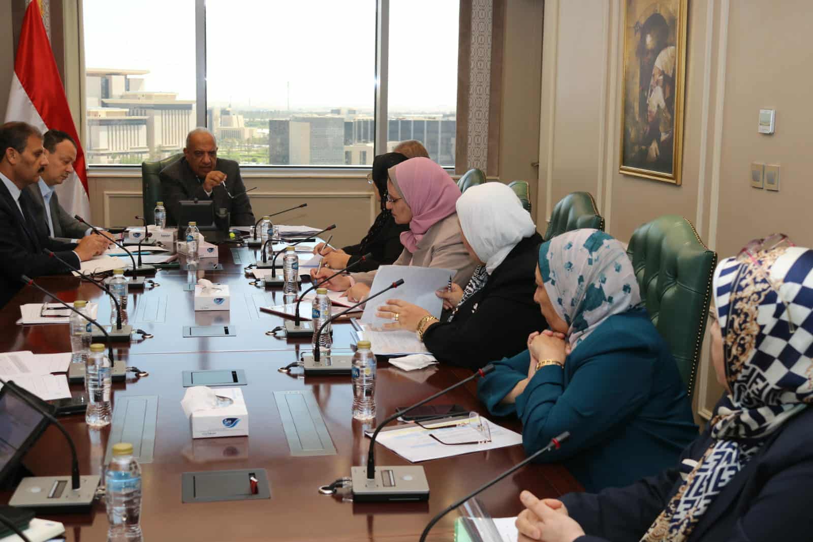 وزير الكهرباء يتابع مجريات تنفيذ قرار الجمعية العمومية 