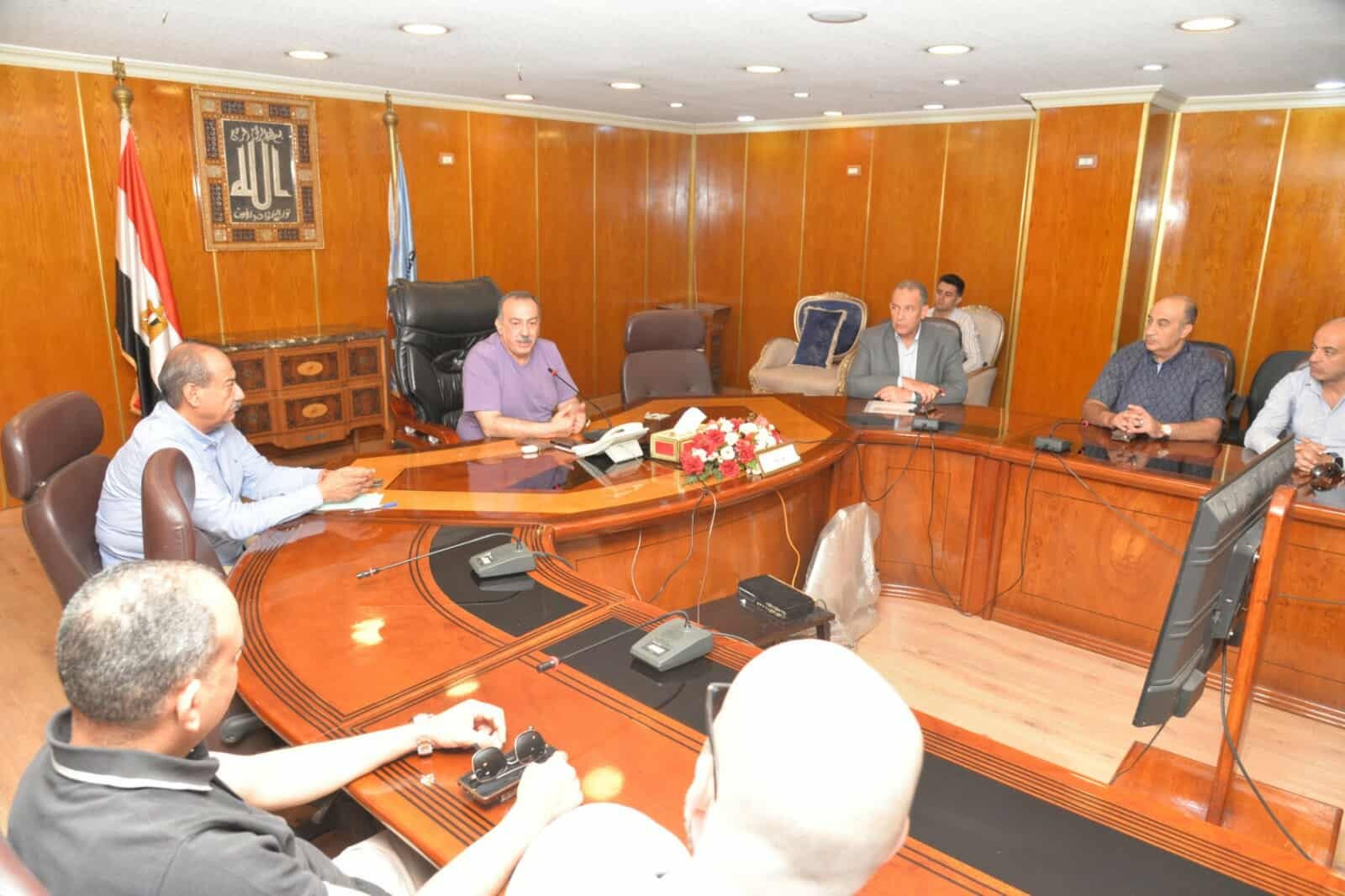 محافظ أسيوط: تكليفات عاجلة بإصلاح الأعطال بالمدارس وتكثيف الأنشطة الصيفية