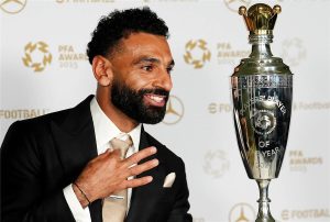 محمد صلاح يتفوق على رونالدو ويصبح أفضل جناح في تاريخ البريميرليج