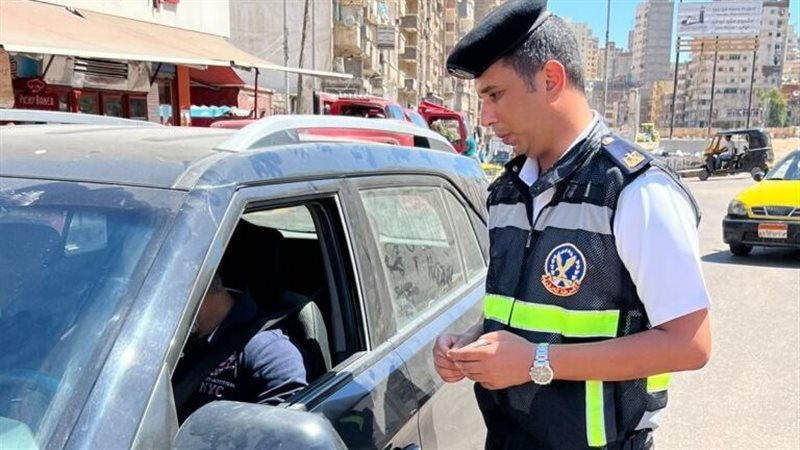 الداخلية تواصل حملاتها المرورية وتضبط 146 حالة تعاطى مخدرات بين السائقين و140 ألف مخالفة