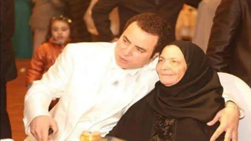 وفاة والدة الفنان صبحى خليل