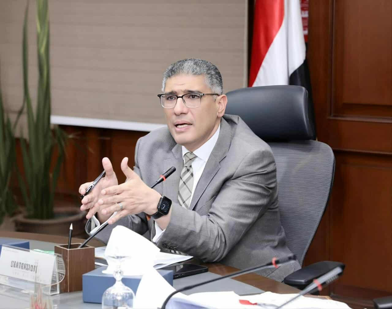 خلال شهرين.. رفع 88 ألف حالة إشغال وغلق 456 منشأة مخالفة بالجيزة