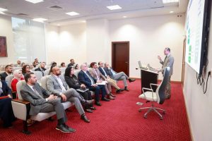 الصحة: دورة تدريبية لتطبيق حلول الذكاء الاصطناعي لدعم اتخاذ القرار الطبي في علاج سرطان الثدي