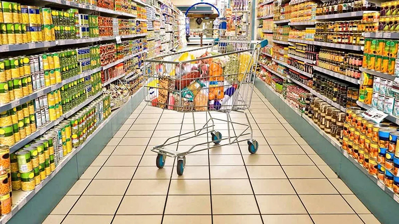 أسعار السلع الغذائية اليوم بعد تنفيذ مبادرة “خفض الأسعار”