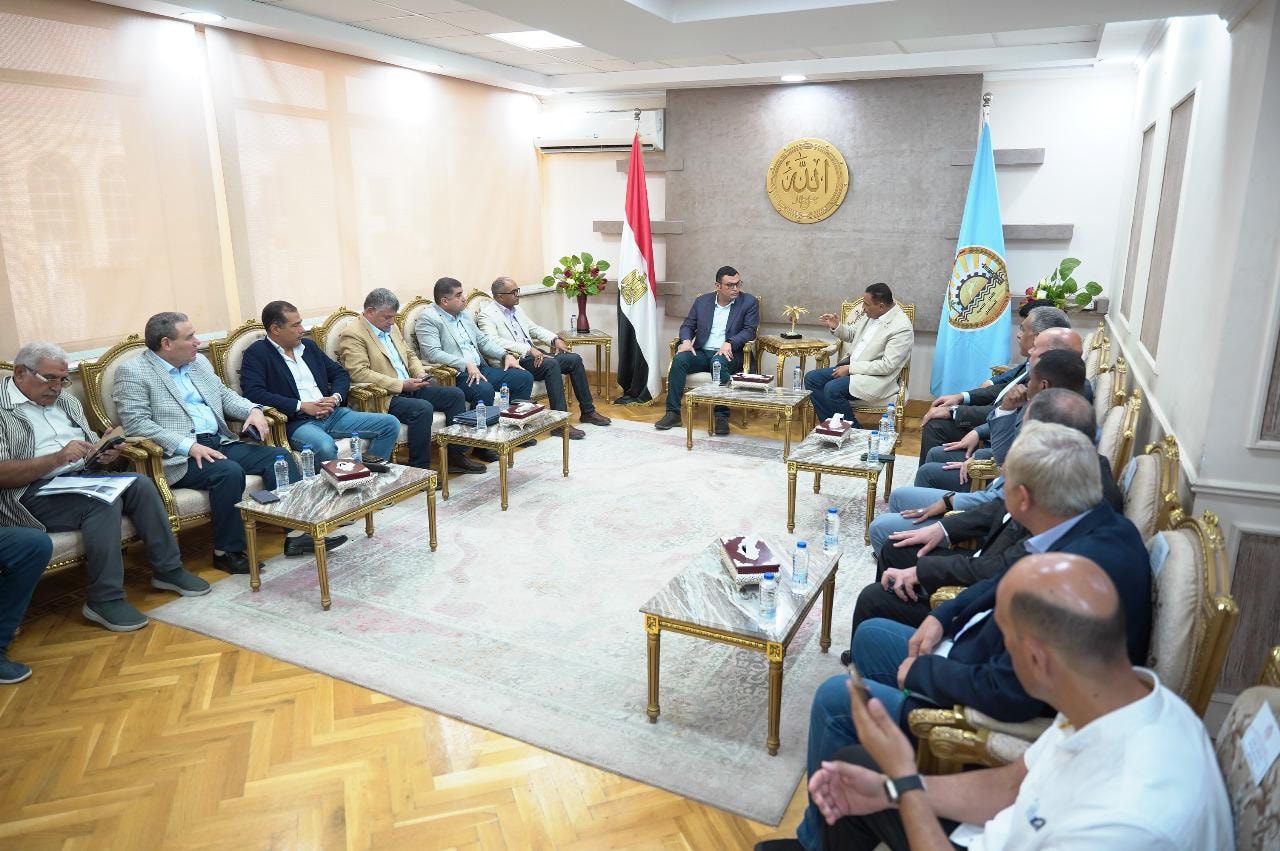 وزير الإسكان يصل محافظة مطروح لمتابعة موقف عدد من المشروعات بالمحافظة