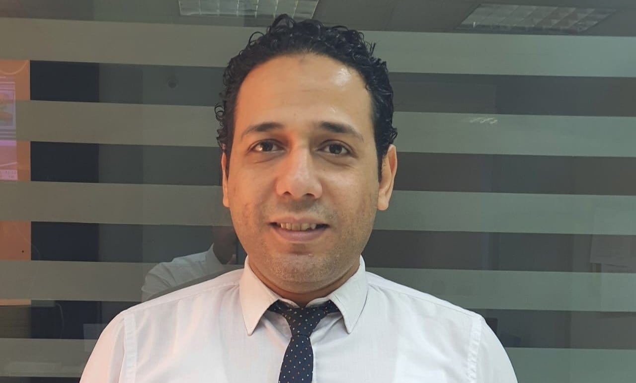 مؤشرات البورصة تختتم جلسة نهاية الأسبوع على صعود محدود.. وخبير يتوقع خفض الفائدة 2%