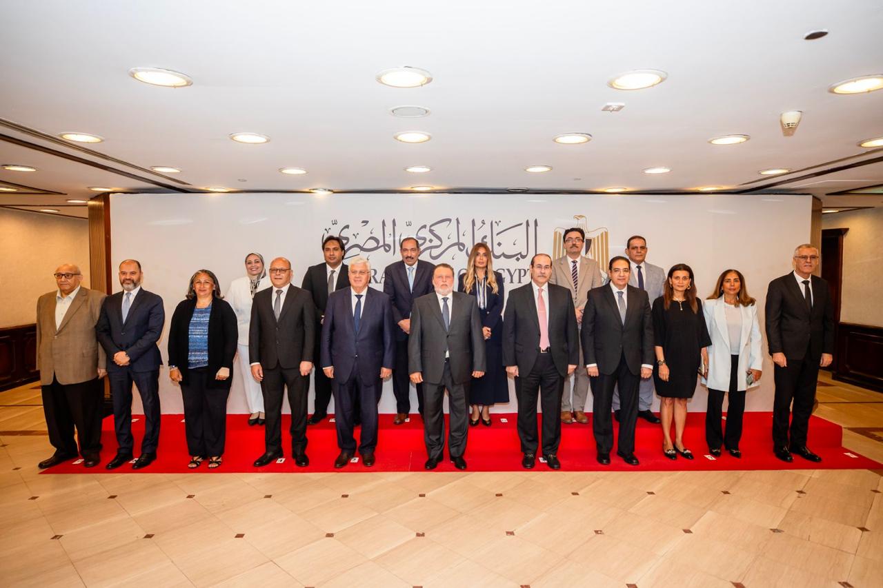 البنك المركزي يوقع اتفاقيتي شراكة مع جامعتي القاهرة وسوهاج لإطلاق بكالوريوس العلوم المصرفية