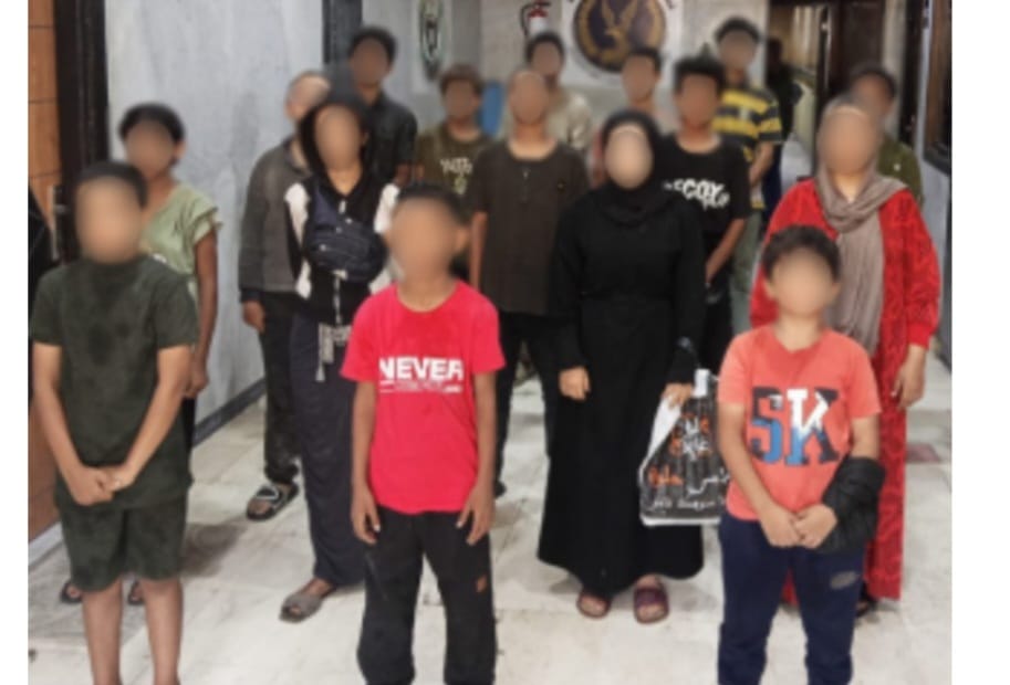 ضبط 20 شخصا من بينهم 11 مسجل للإستغلال الاطفال فى أعمال التسول بشوارع العجوزة والدقى