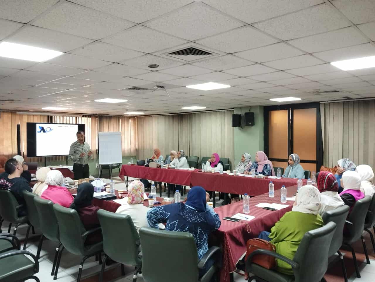 بالتعاون مع “الهيئة القبطية الإنجيلية”.. “القومي لذوي الإعاقة” يدرب عددًا من موظفيه على الاتصال الفعال