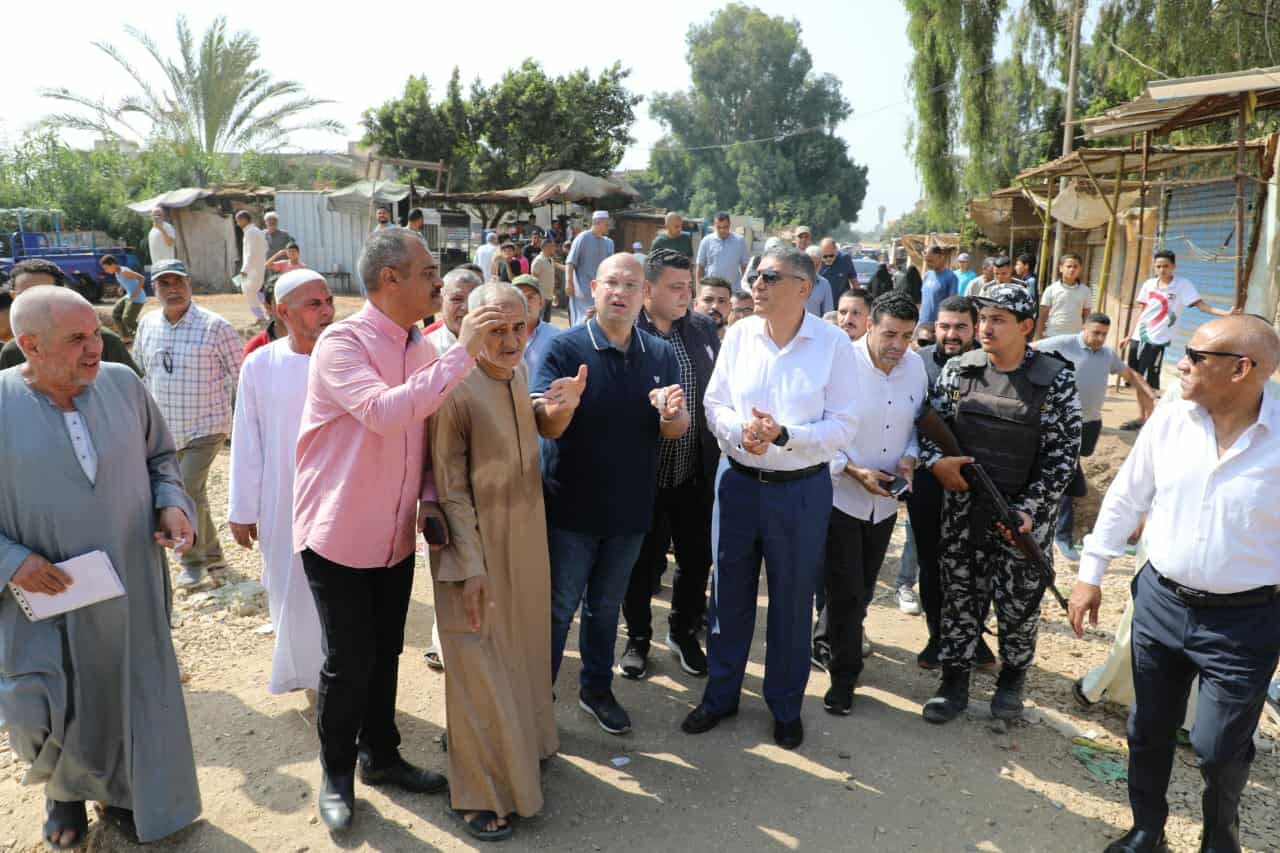 محافظ الجيزة يتفقد موقع محطة قطار نكلا