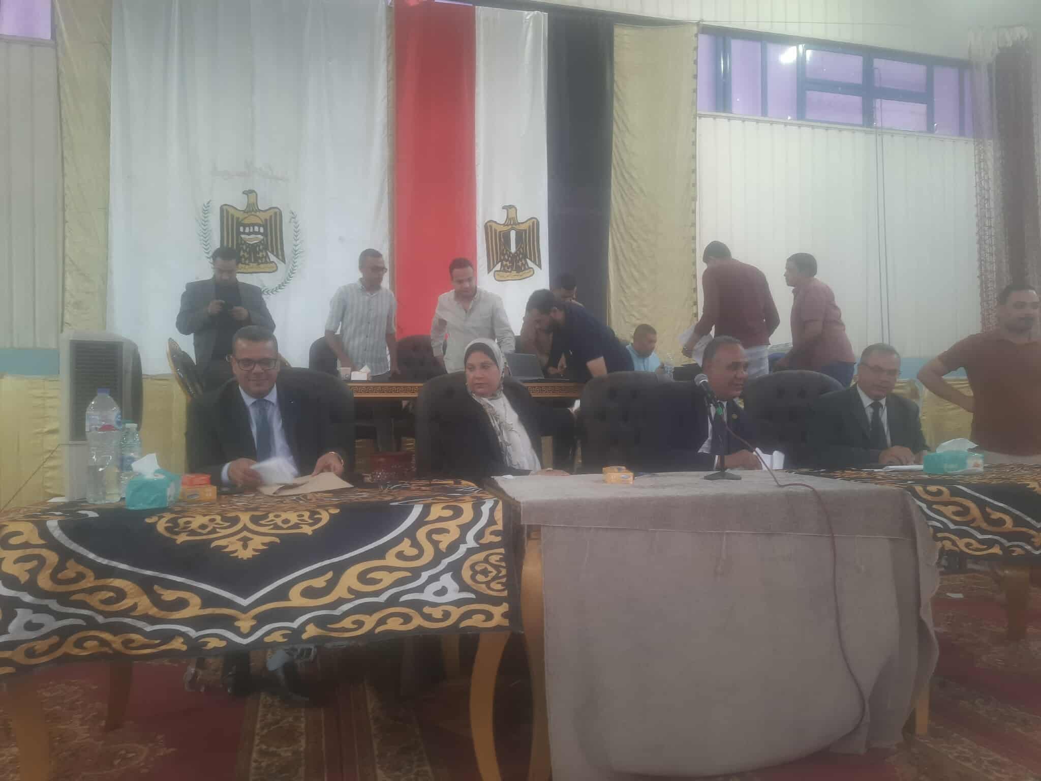 مؤشرات أولية لنتيجة انتخابات مجلس الشيوخ باللجنة العامة فى أسيوط