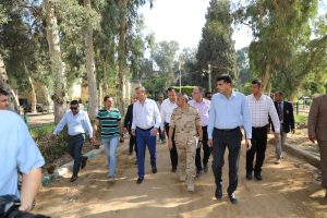 وزير الزراعة يتفقد أعمال التطوير بمحطة الزهراء للخيول العربية ويوجه بسرعة الإنجاز