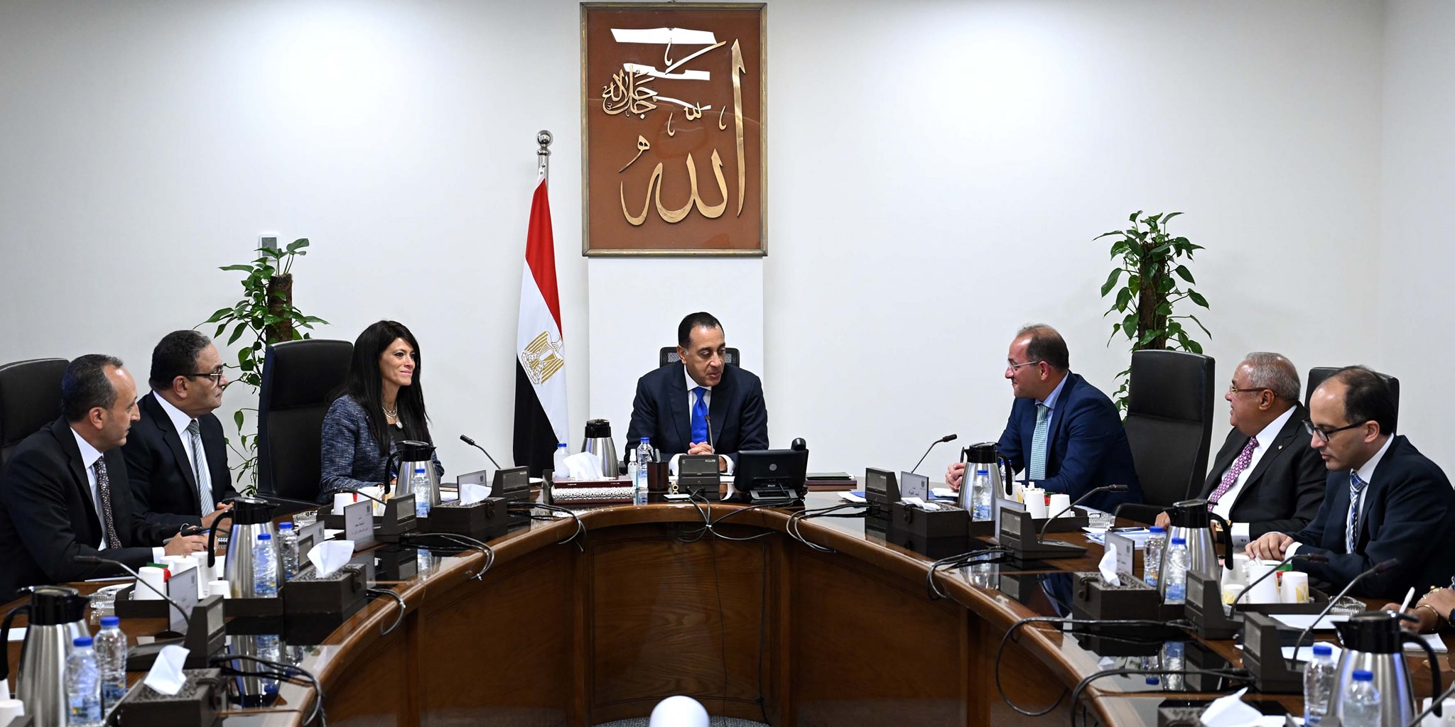 رئيس الوزراء يتابع آليات تنفيذ قانون تنظيم بعض الأحكام الخاصة بملكية الدولة في الشركات