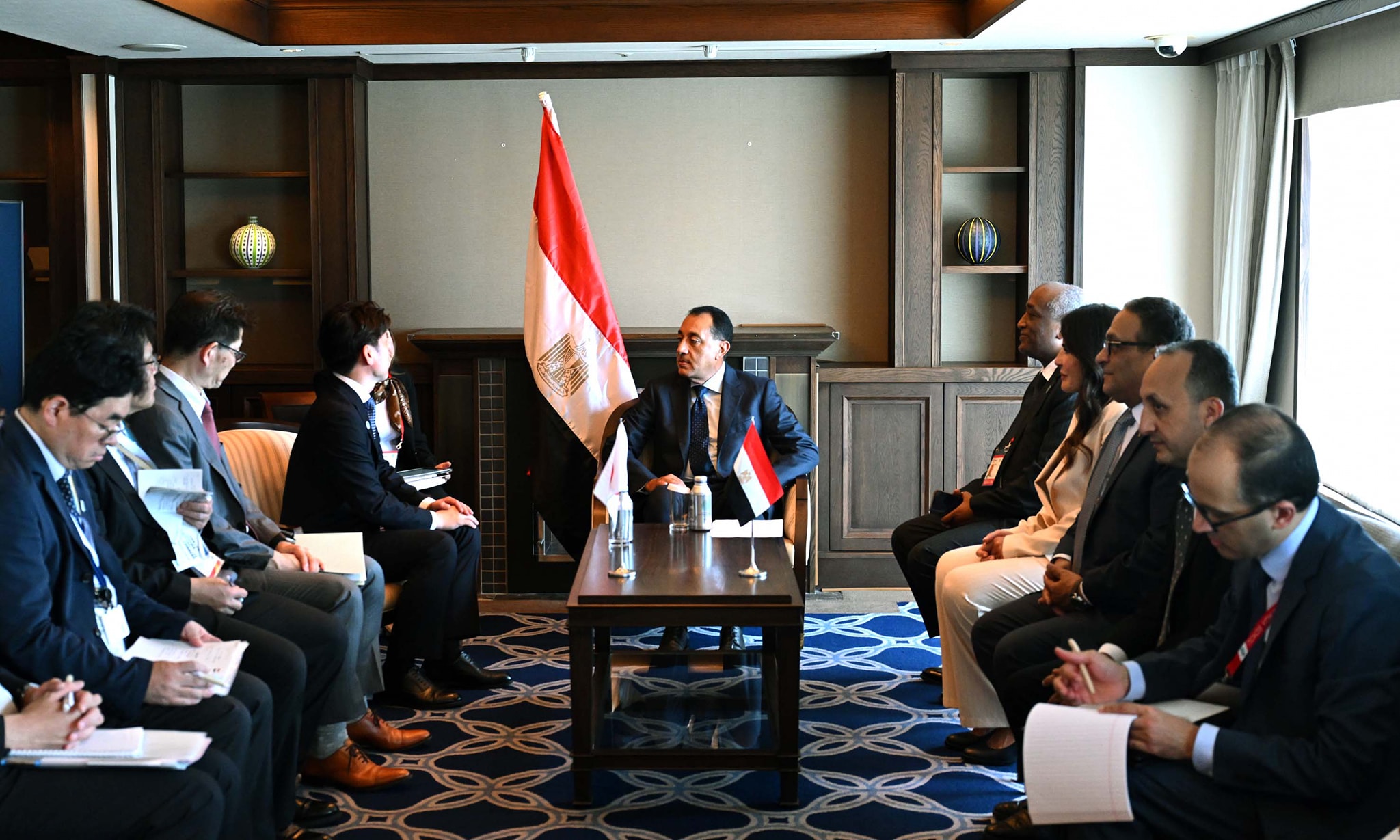 مدبولي يلتقى وزير الأراضي والبنية التحتية والسياحة والنقل الياباني