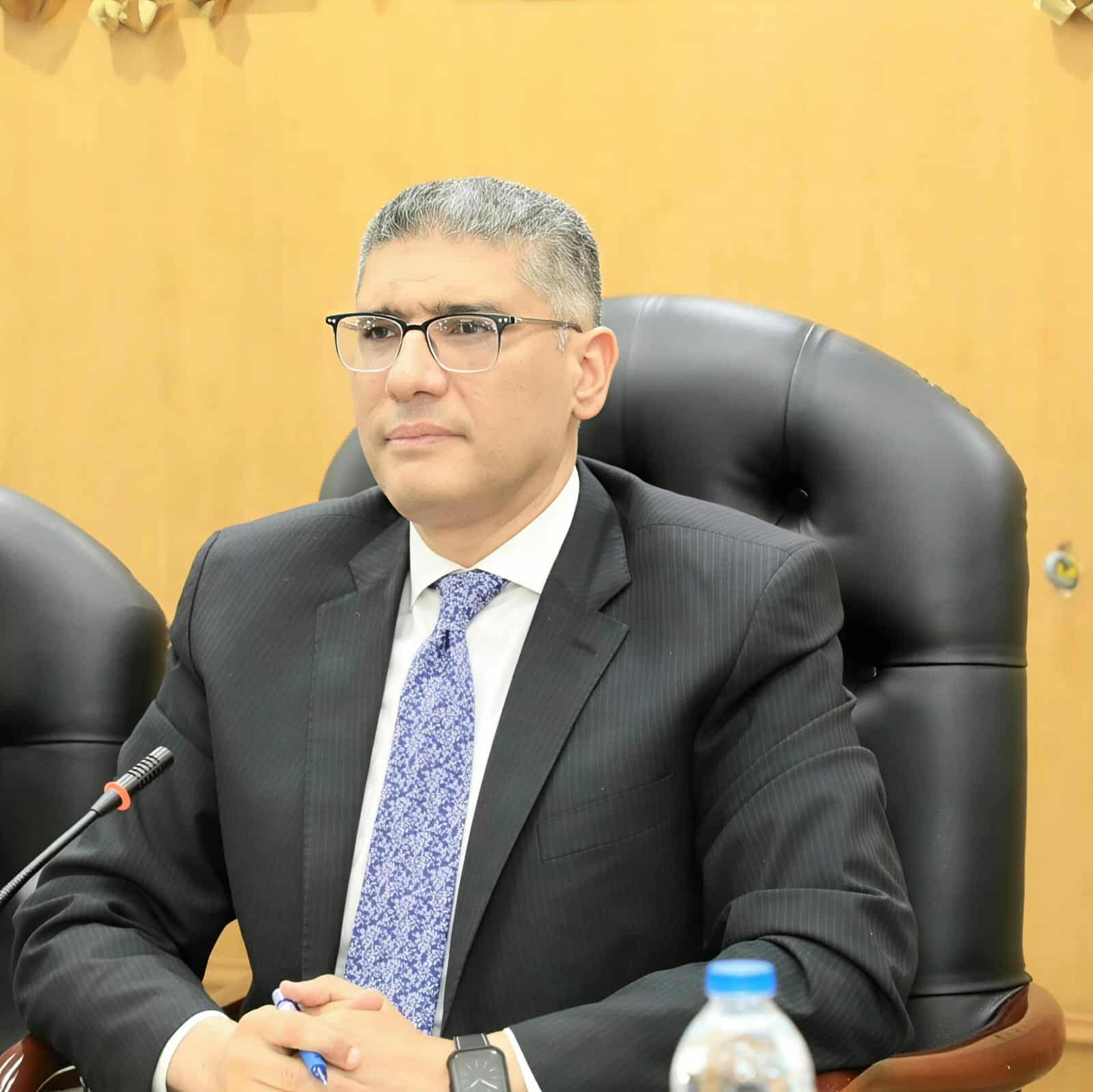 المجلس التنفيذي بالجيزة يوافق على مشروعات للنفع العام في قطاعات التعليم والصحة