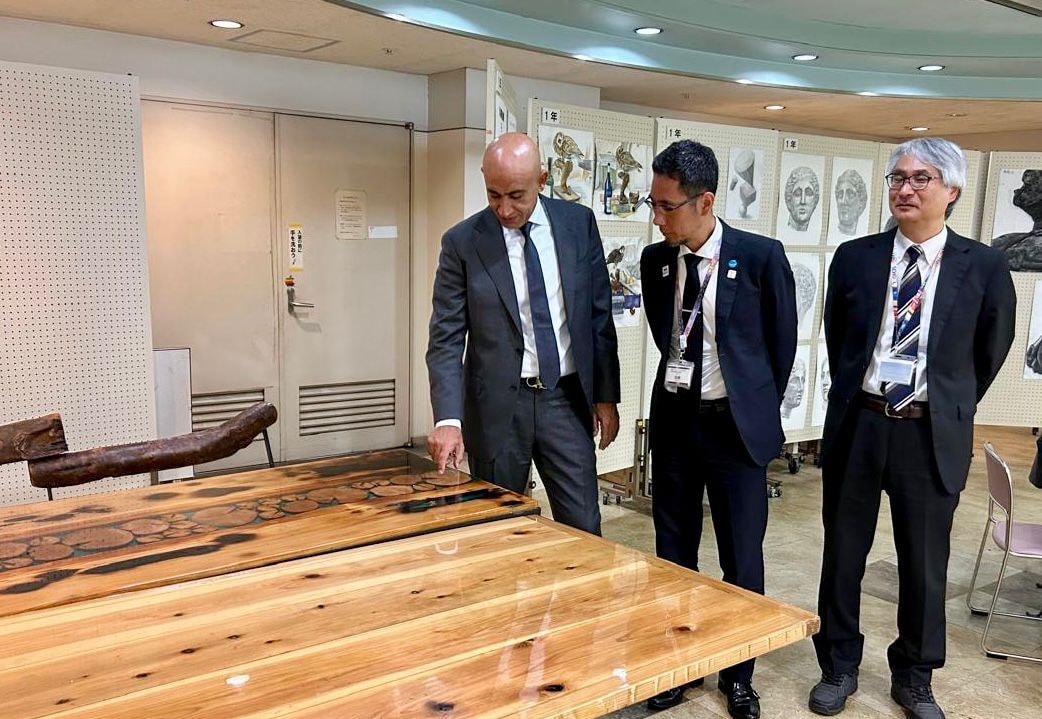 وزير التربية والتعليم يزور مدرسة “كوازاه” الفنية الصناعية بالعاصمة طوكيو