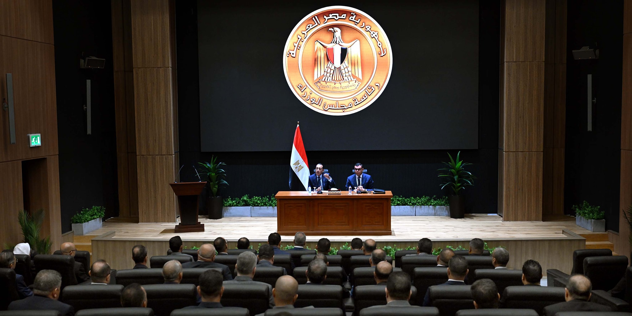 مدبولي لرؤساء المدن الجديدة: دوركم ميداني وليس مكتبي