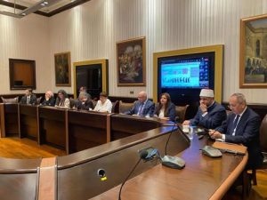 اللجنة الاستشارية بالصحة تتعاون مع مركز معلومات مجلس الوزراء لتدعيم التنمية بمصر