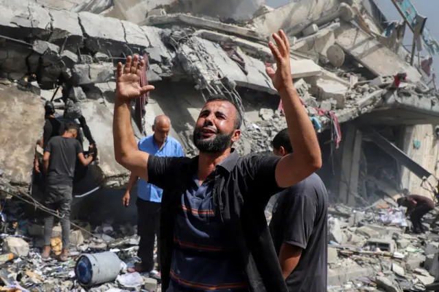 38 شهيدًا و190 جريحًا خلال 24 ساعة في قطاع غزة