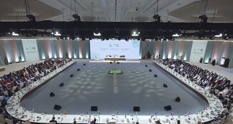 قادة عرب ومسلمون في قمة الدوحة: العدوان الإسرائلي على قطر تجاوز الخطوط الحمراء