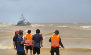 فيتنام.. إغلاق 4 مطارات وإجلاء عشرات الآلاف مع اقتراب «إعصار بوالوي»