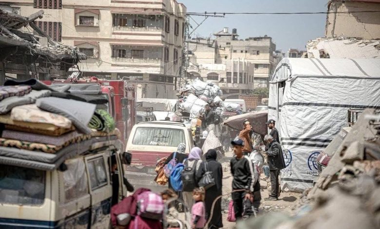 الأونروا: إفراغ أحياء كاملة في غزة وجباليا من سكانها