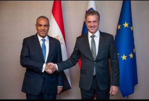 مصر وسلوفينيا تبحثان جهود إنهاء الحرب في غزة