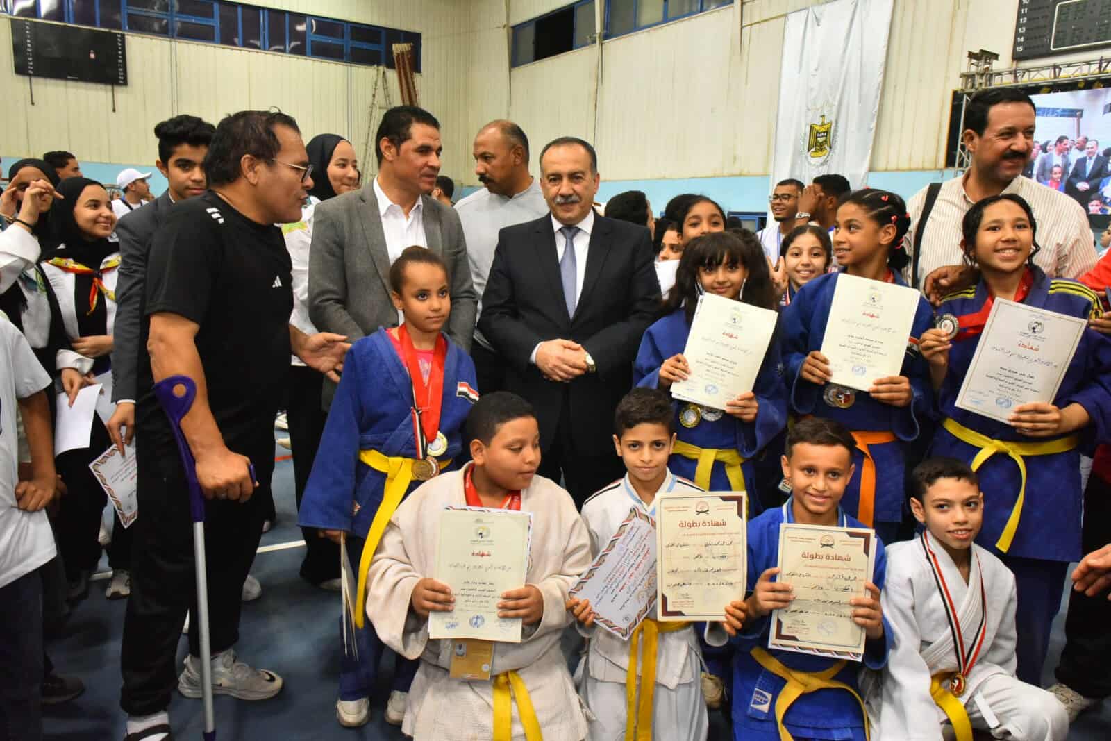 تكريم 320 لاعبًا ولاعبة من أبطال المسابقات المحلية والعربية بأسيوط