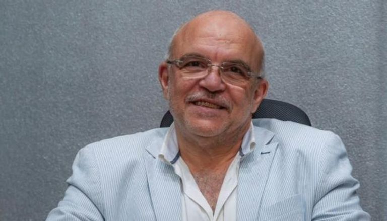 لطفى منيب