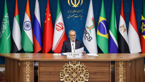 الرئيس الإيراني في «بريكس»: العقوبات الأحادية تهدد العدالة العالمية