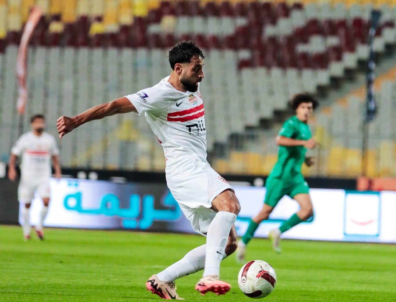 الزمالك ينفرد بصدارة الدوري بعد الفوز على المصري 