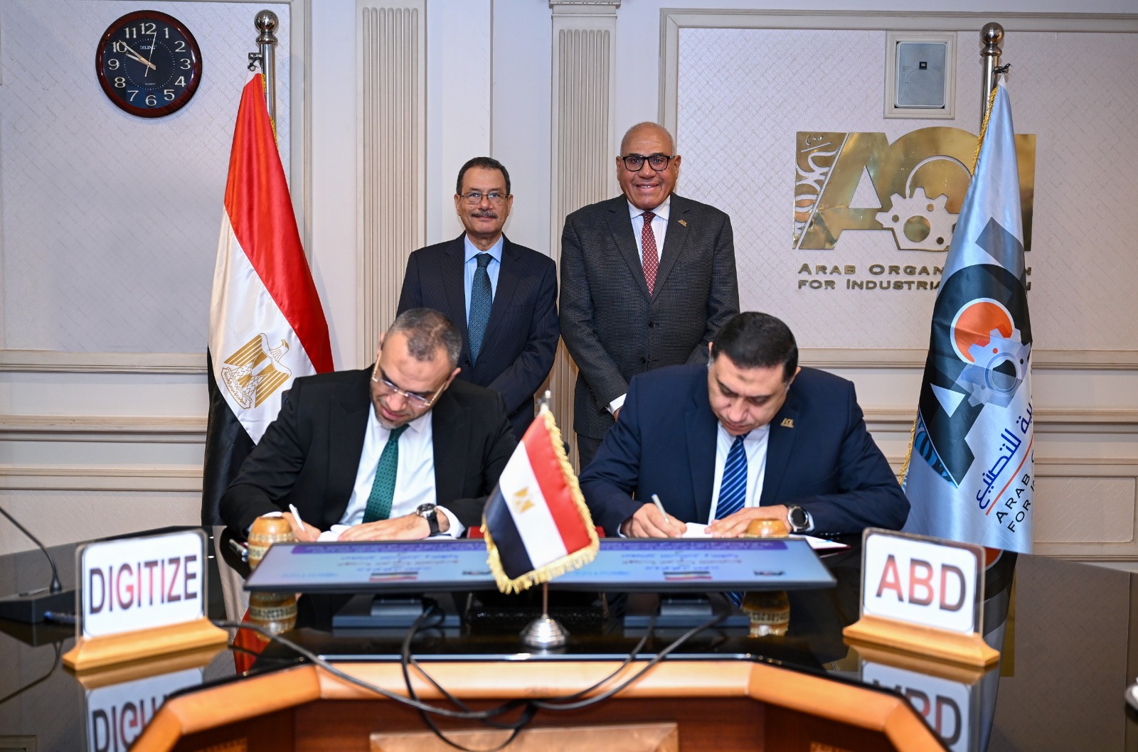 اتفاقية تعاون بين “العربية للتصنيع” و”ديجيتايز” لتنفيذ مشروعات البنية التحتية للاتصالات فى مصر