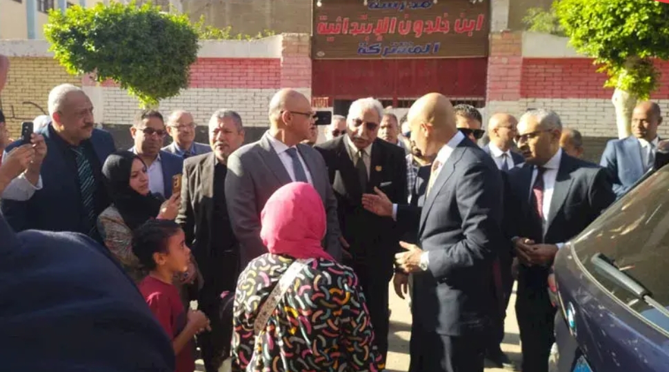 وزير التعليم يتفقد مدارس القليوبية ويعلن بدء تدريس البرمجة وتطبيق “البكالوريا المصرية”