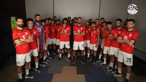 لاعبو منتخب كأس العرب يدعمون الفراعنة قبل مواجهة إثيوبيا