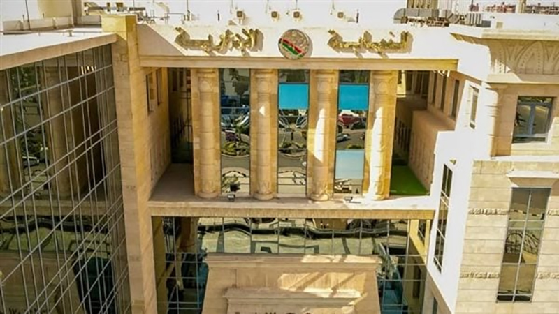 إحالة 3 مسؤلين بمستشفى جامعى فى القليوبية للمحاكمة بتهمة الاستيلاء على المال العام