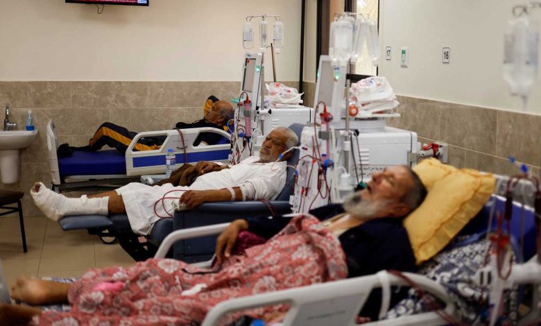 الاحتلال يعرقل إمدادات الوقود للمستشفيات في غزة والأزمة تهدد بكارثة صحية