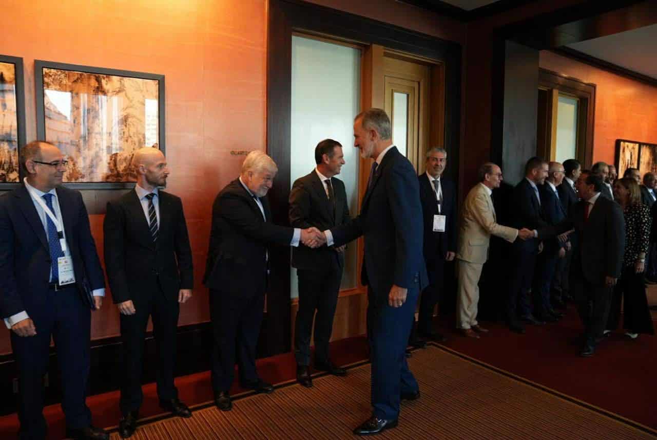 ملك إسبانيا يترأس لقاء خاص مع رجال الأعمال لتعزيز دورهم في الشراكة المصرية الإسبانية