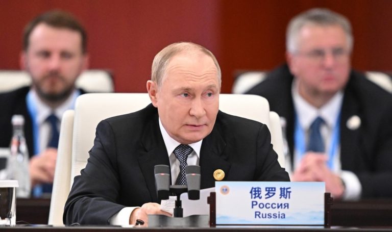بوتين يدعو إلى «نظام عالمي متعدد الأقطاب» ويشيد بدور شنجهاي