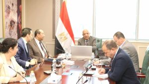 وزير الكهرباء يبحث مع “سكاتك” النرويجية توطين صناعة البطاريات وجذب استثمارات جديدة