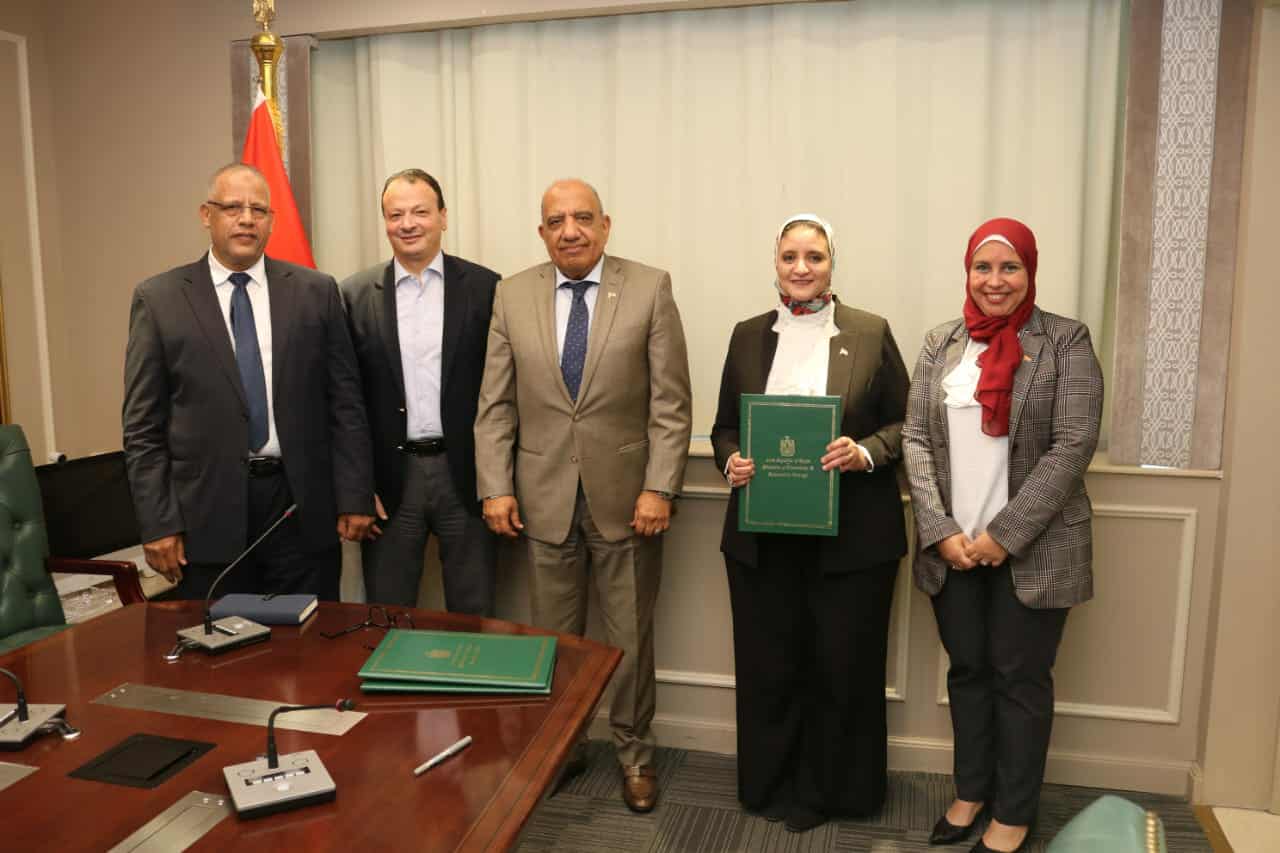 مصر واليونان توقعات اتفاق إنهاء الدراسات الفنية للربط الكهربائي