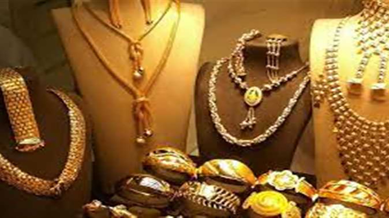 الذهب يقفز لمستوى قياسي عالميًا.. و يقترب من ملامسة 5000 جنيه لجرام عيار 21 محليا