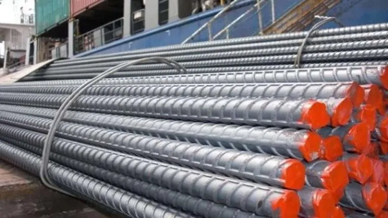 أسواق مواد البناء اليوم.. الأسمنت يتراجع والحديد يحافظ على استقراره