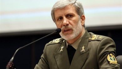 قائد الجيش الإيراني: الانتصار يفرض ضرورة الاستعداد للحرب