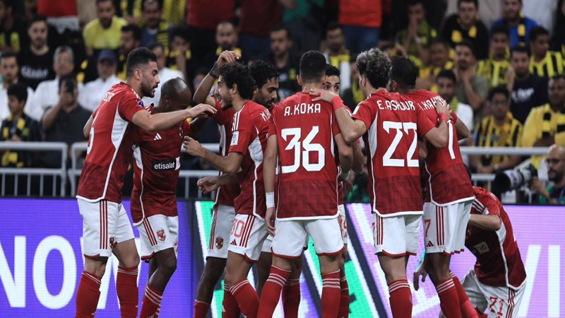 الأهلي يواجه إنبي في الدوري الليلة